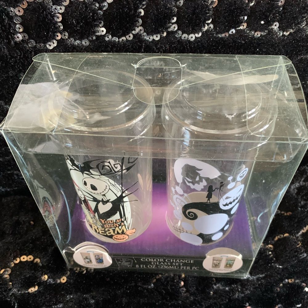 Nightmare Before Christmas Color Change Drinking Glasses Set‎ of 2